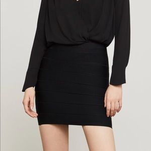 BCBG textured bandage skirt
